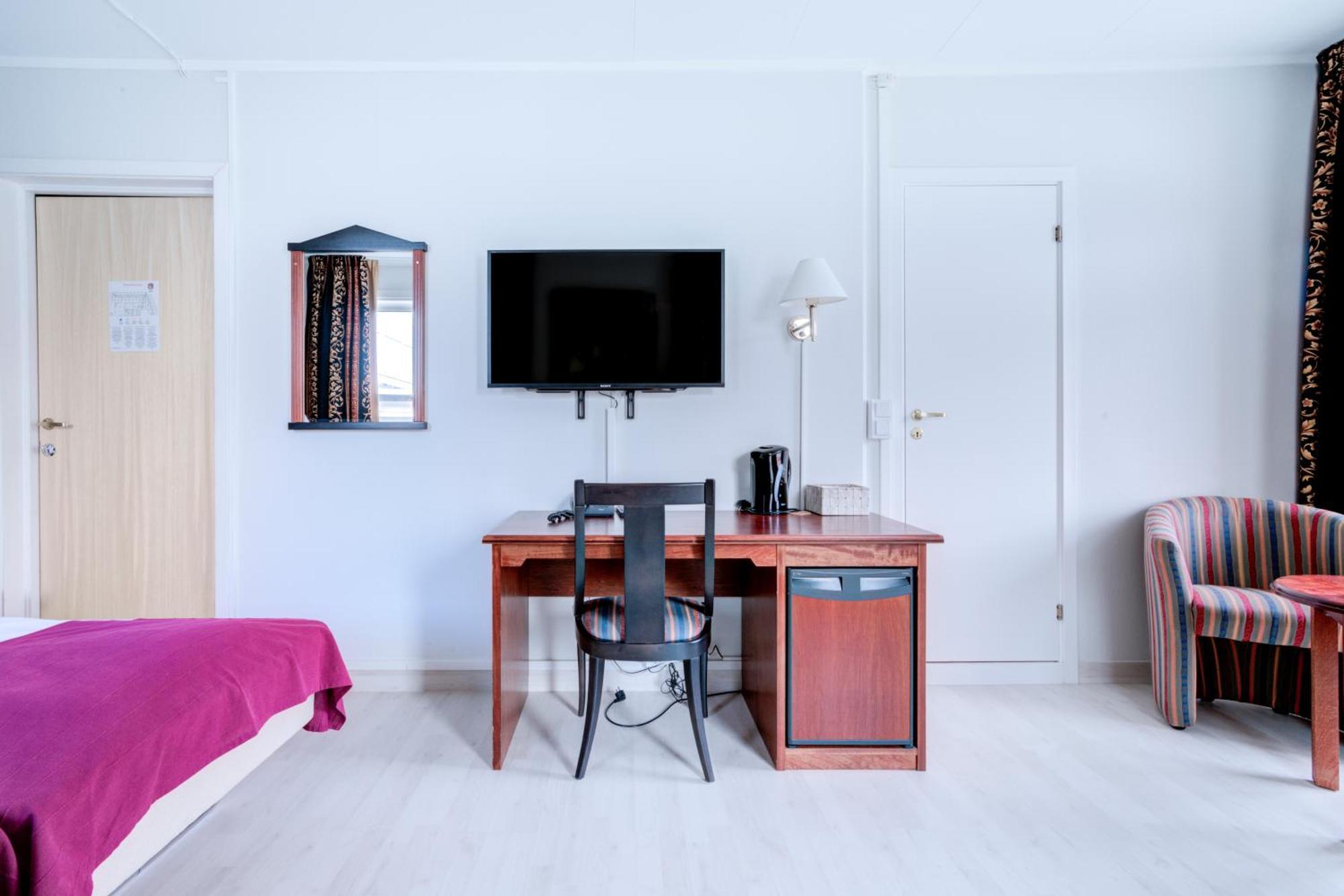 Melbu Hotell Extérieur photo