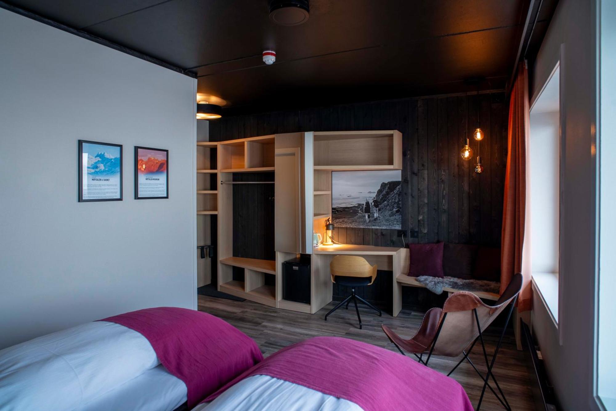 Melbu Hotell Extérieur photo