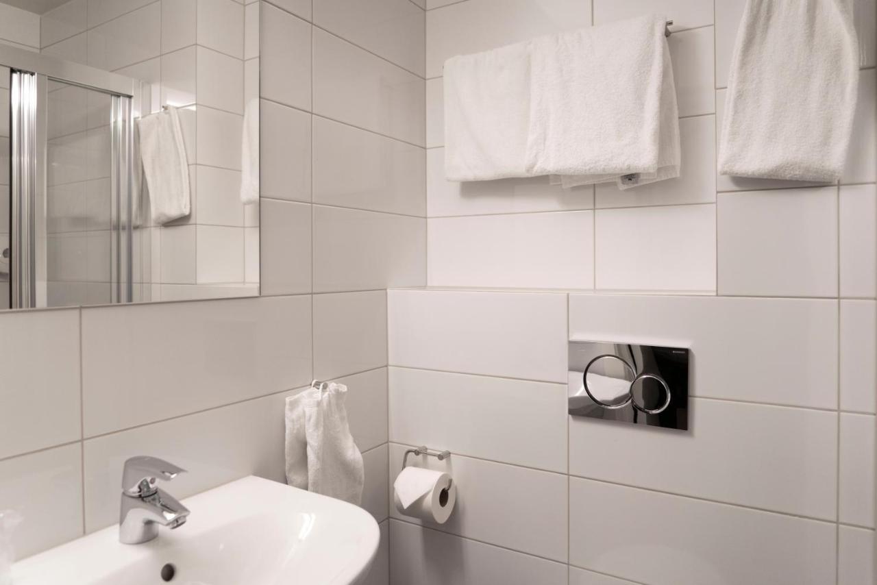 Melbu Hotell Extérieur photo